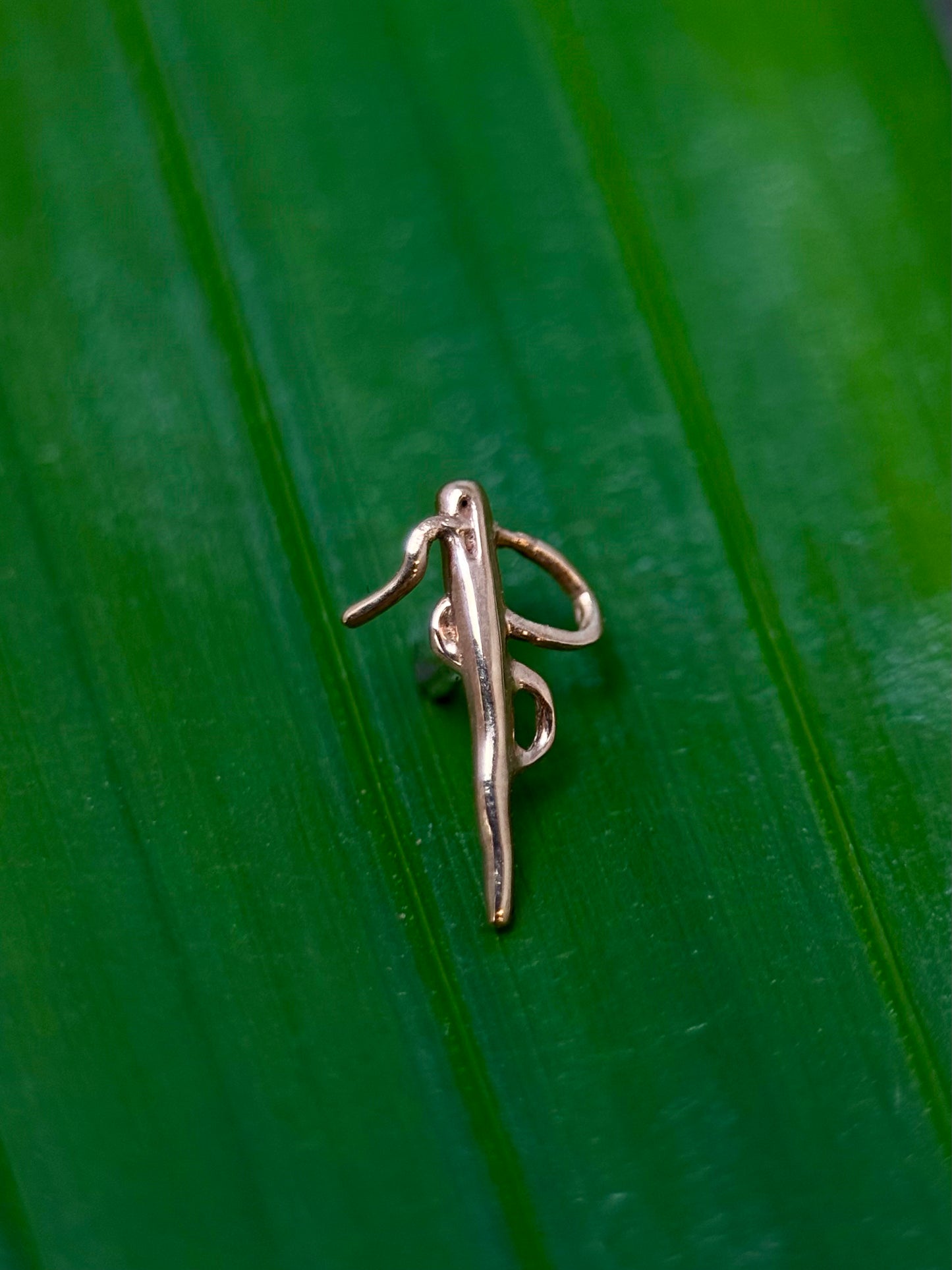14ct Rose Gold Needle and Thread